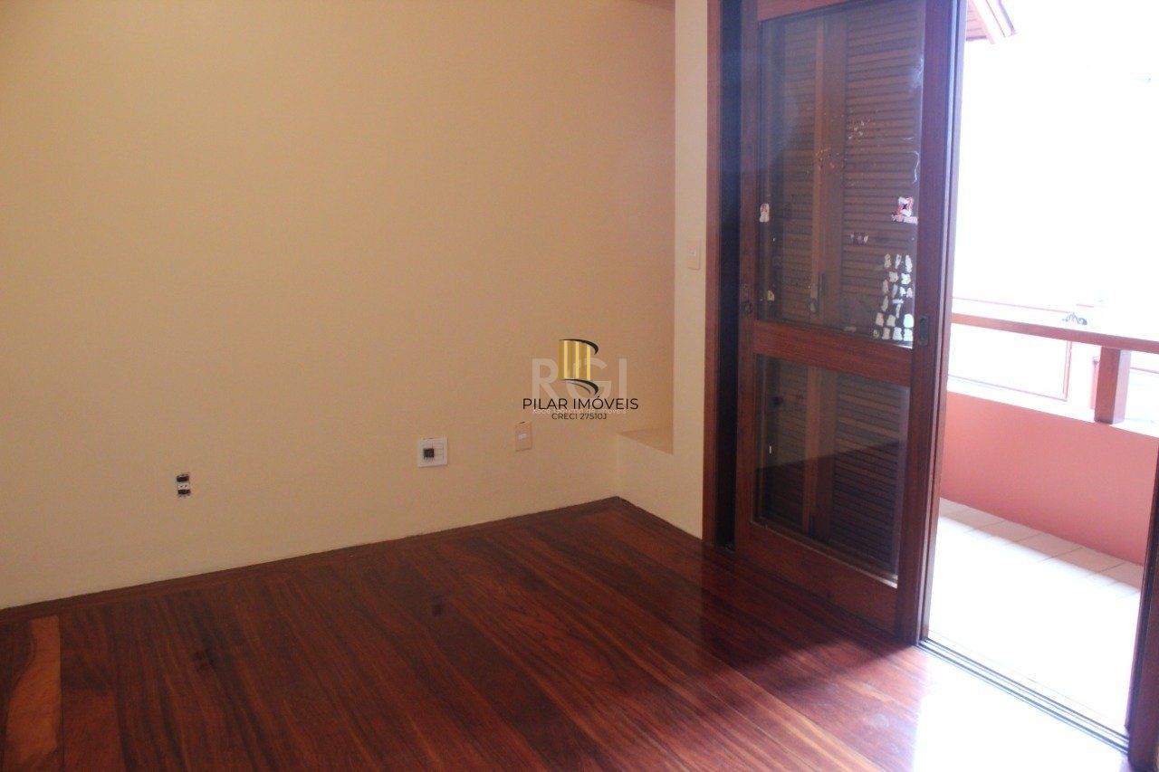 Casa Condominio para Venda - 379.23m², 4 dormitórios, sendo 1 suites, 2 vagas - Menino Deus