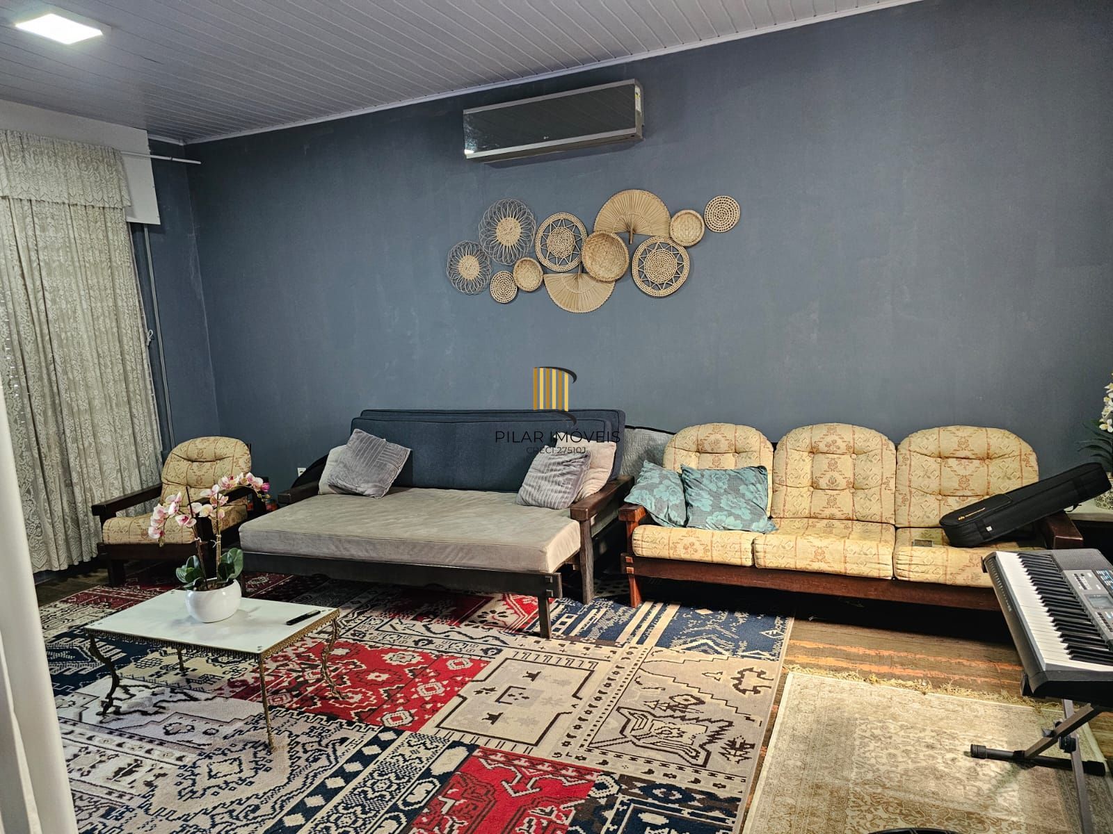 Casa 2 dormitórios no bairro Navegantes