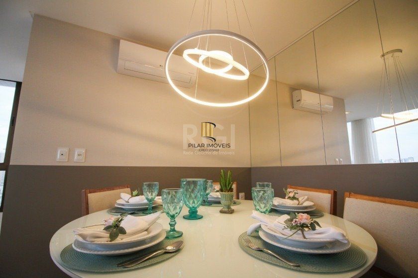 Apartamento para Venda - 65.15m², 2 dormitórios, sendo 1 suites, 1 vaga - Centro