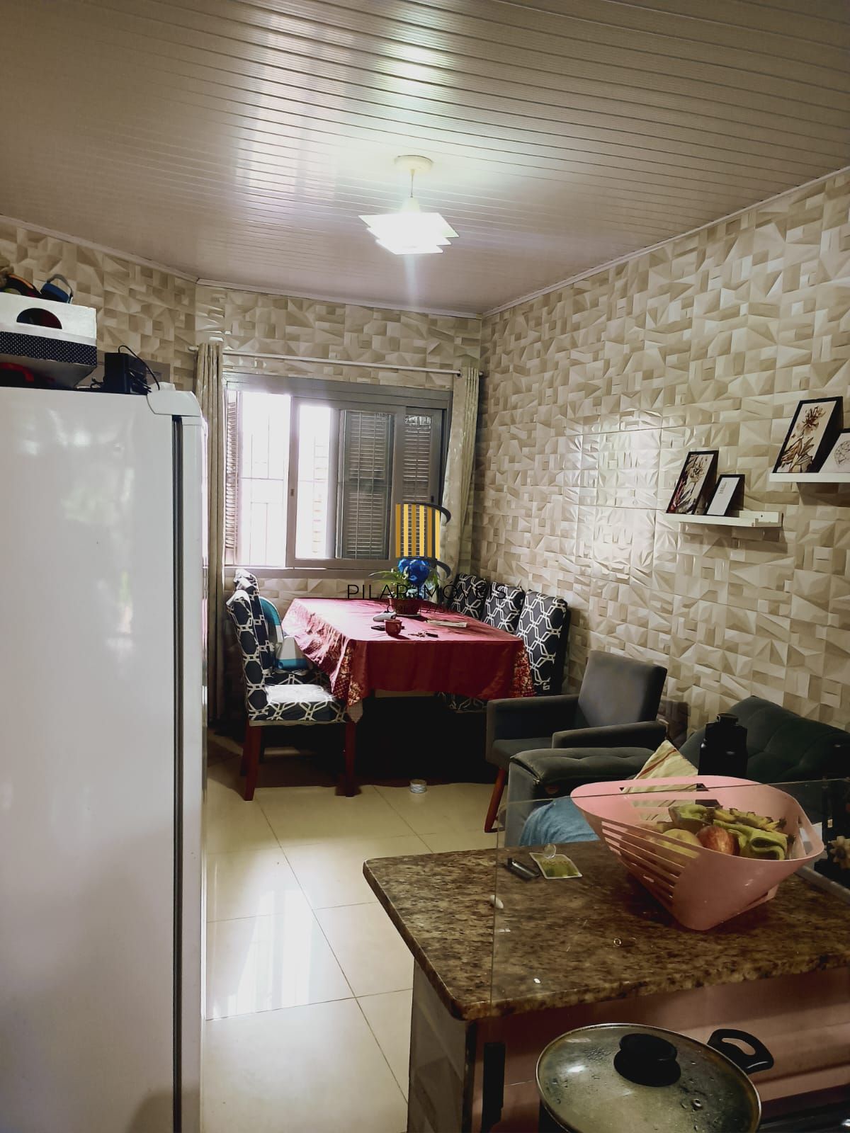 Casa 2 dormitórios no bairro Harmonia, Canoas