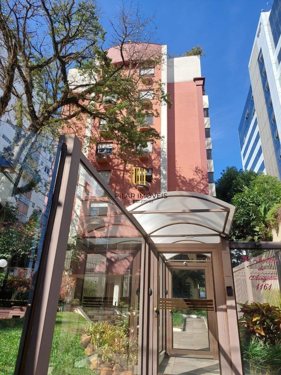 Apartamento 3 dormitórios no bairro Mont Serrat