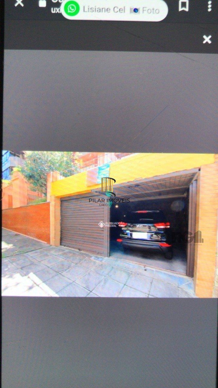 Casa para Venda - 247.5m², 3 dormitórios, 2 vagas - Petrópolis