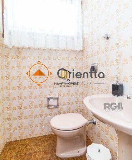 Casa 4 dormitórios no bairro Chácara das Pedras