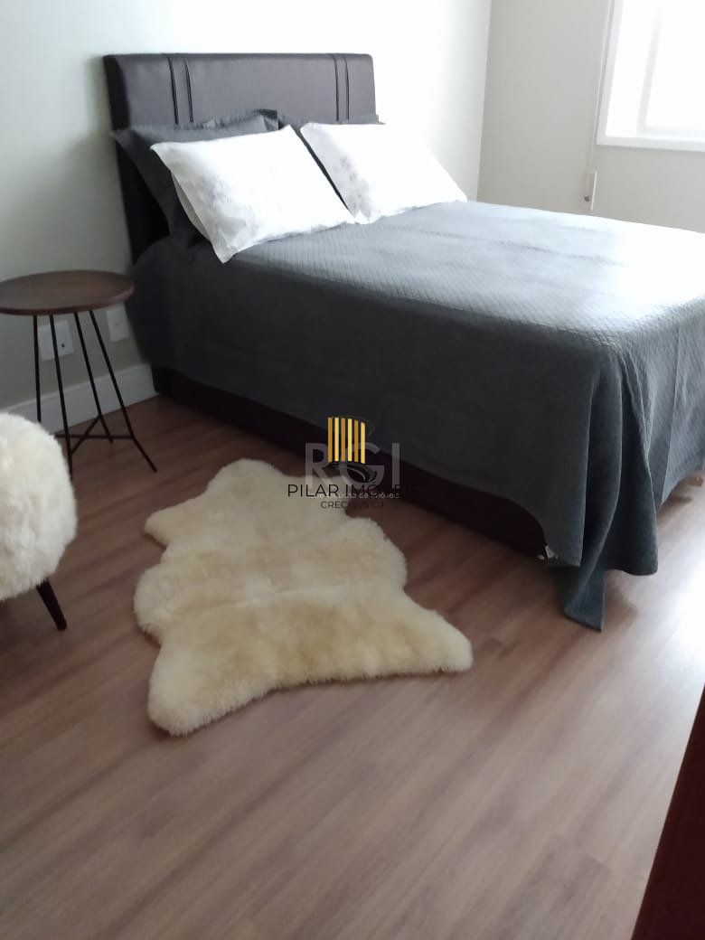 Apartamento para Venda - 78.09m², 2 dormitórios, 1 vaga - Partenon