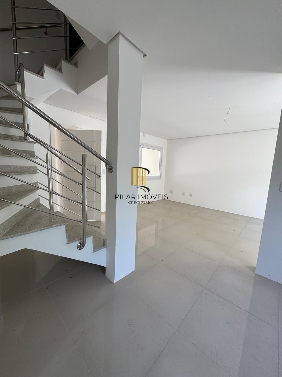 Oportunidade/Sobrado novo/Ágora House/Canoas/3Dorm/Suite/3 vagas de garagem