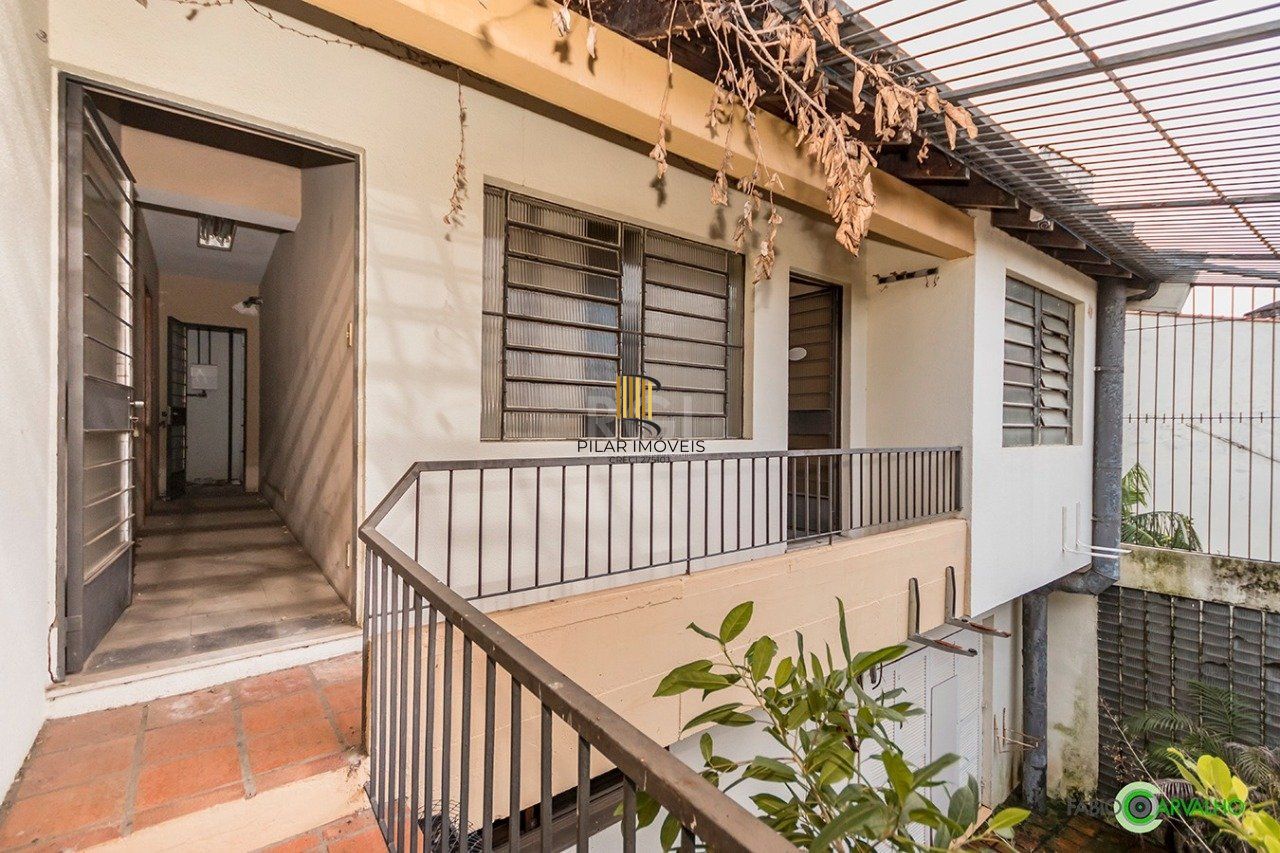 Casa para Venda - 307m², 4 dormitórios, sendo 2 suites, 3 vagas - Higienópolis