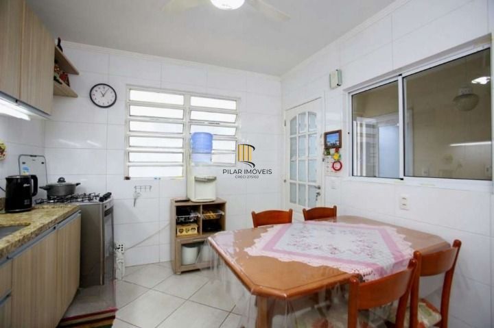 Casa 3 dormitórios no bairro Santo Antônio