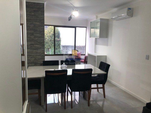 Apartamento para Venda - 82m², 2 dormitórios, sendo 1 suites, 2 vagas - Petrópolis