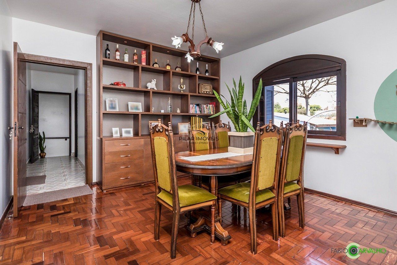 Apartamento para Venda - 271.7m², 3 dormitórios, sendo 1 suites, 4 vagas - Jardim Sabará