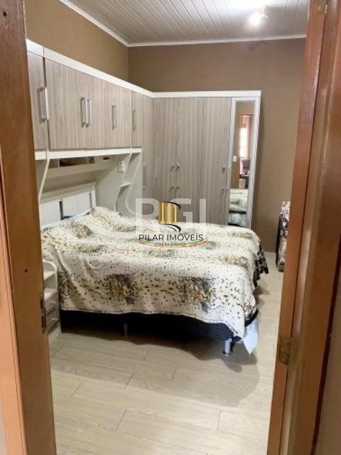 Casa para Venda - 186m², 3 dormitórios, sendo 1 suites, 2 vagas - Santa Isabel