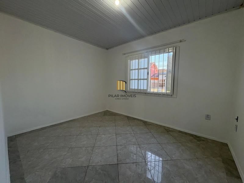 Casa a venda com 2 quartos no bairro Mont Serrat