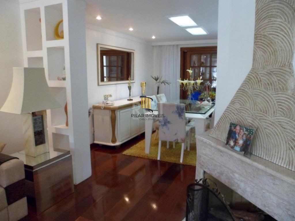 Casa para Venda - 216m², 4 dormitórios, sendo 1 suites, 8 vagas - Aberta Dos Morros