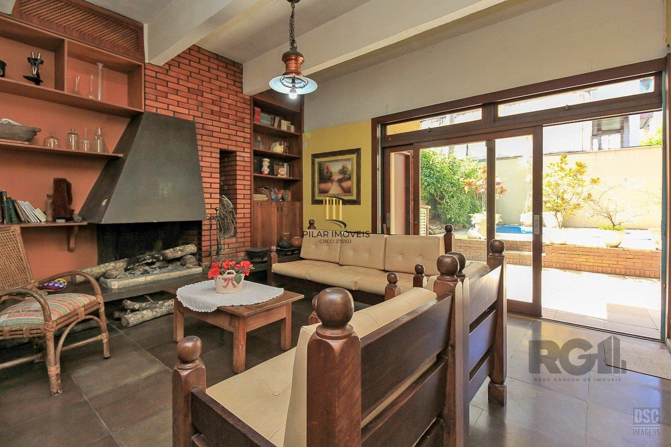 Casa 4 dormitórios no bairro Petrópolis
