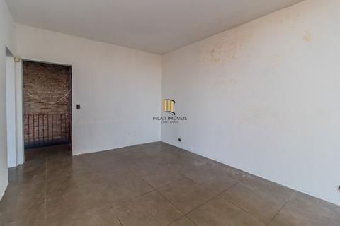 Oportunidade Única: Casa para Fins Residencial ou Comercial em Local Estratégico!