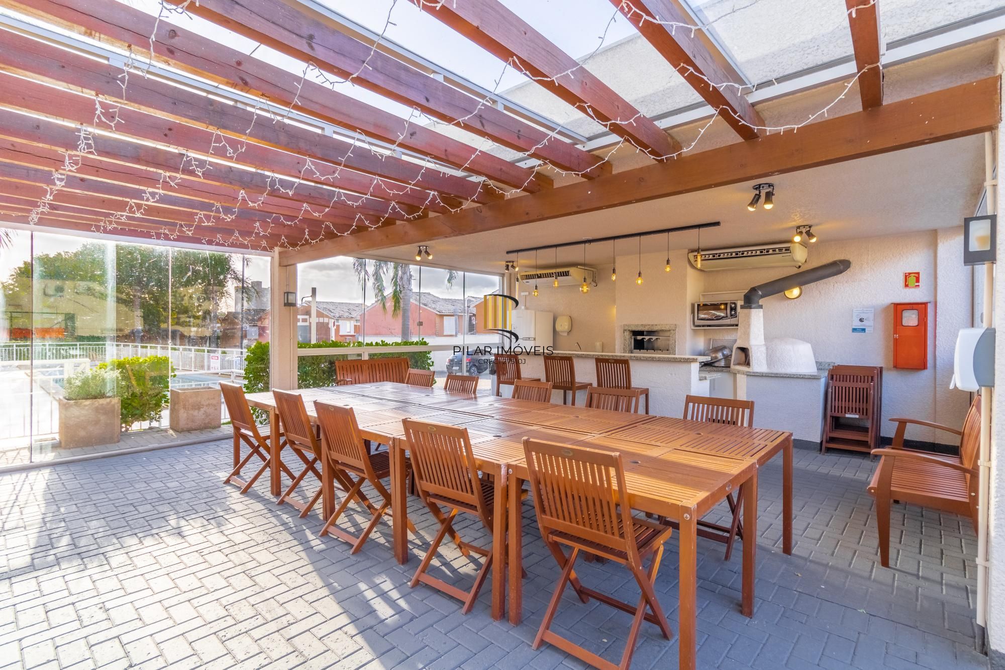 Apartamento / 2 Dormitórios / 1 Vaga / Mobiliado / Jardim Itu / Porto Alegre / RS