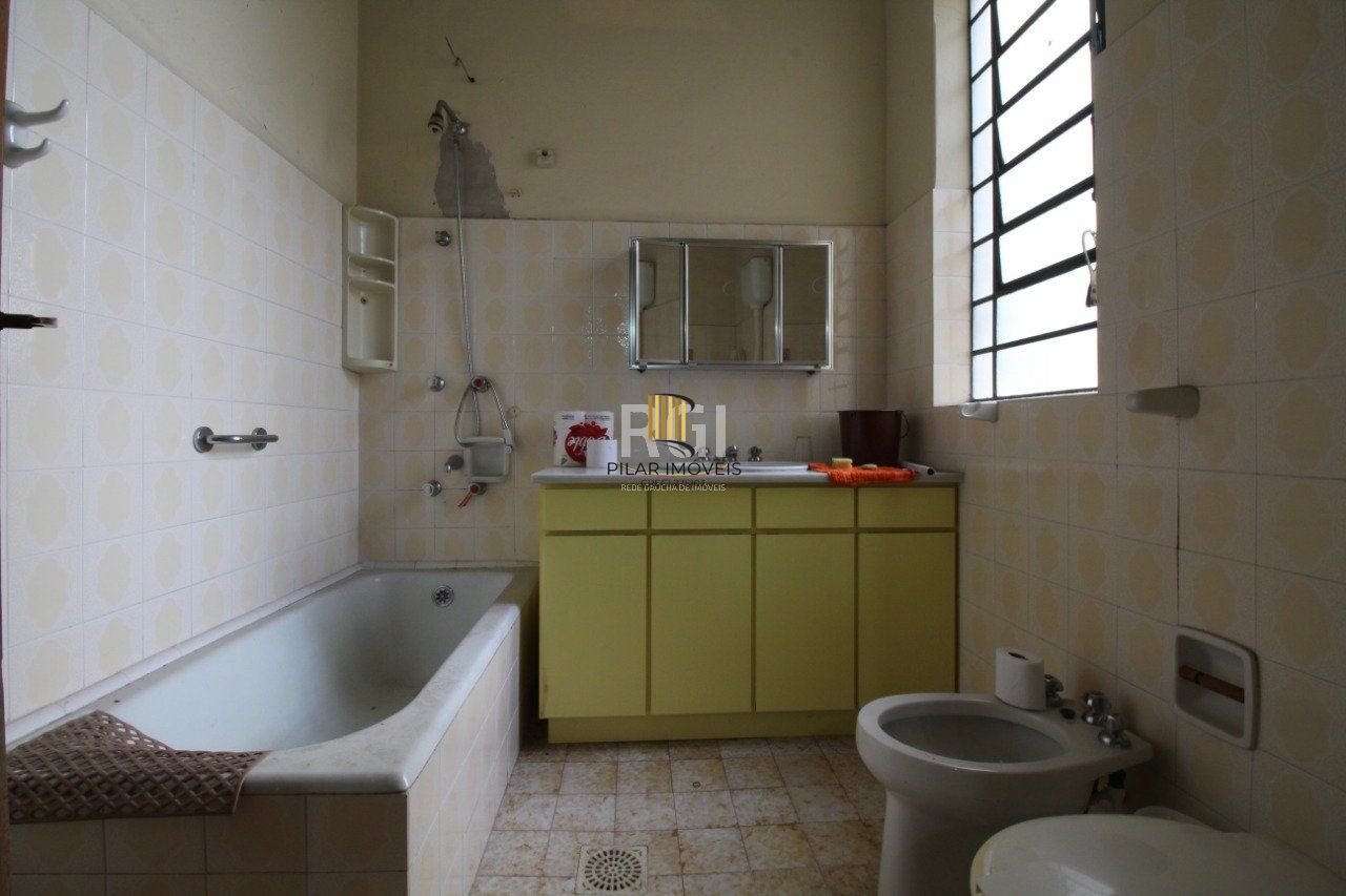 Casa 3 dormitórios no bairro São João