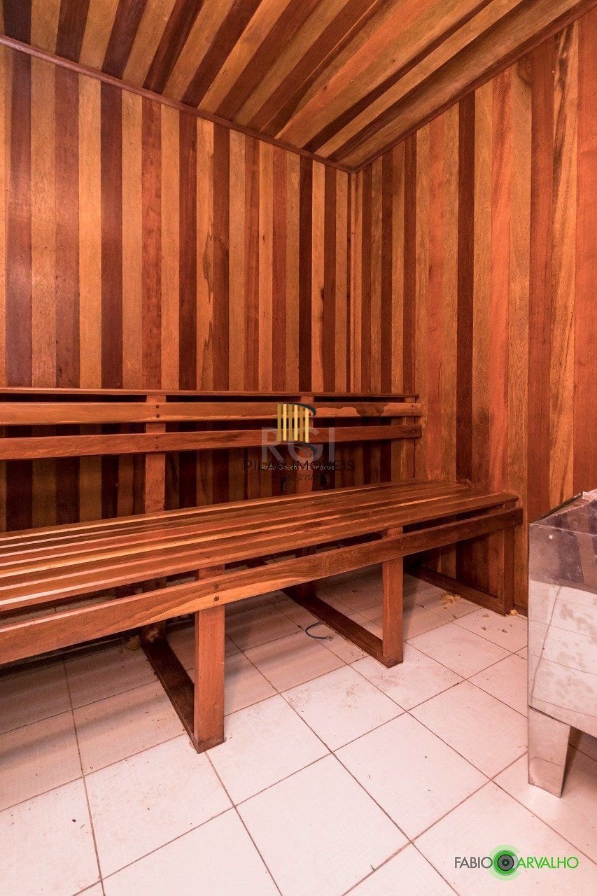 Casa para Venda - 307m², 4 dormitórios, sendo 2 suites, 3 vagas - Higienópolis