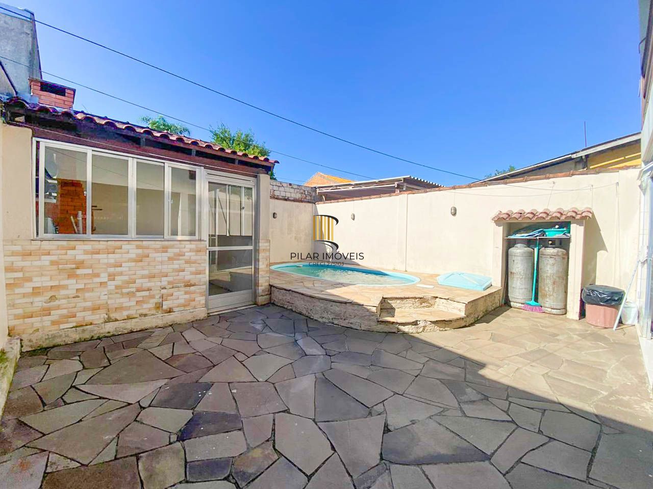 Casa / 3 Quartos / 1 Suíte / Piscina / Cgurrasqueira / 4 Vagas / Porto Verde / Jardim Algarve / Alvorada / RS