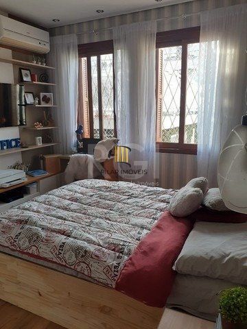 Casa para Venda - 80m², 2 dormitórios, 1 vaga - Medianeira