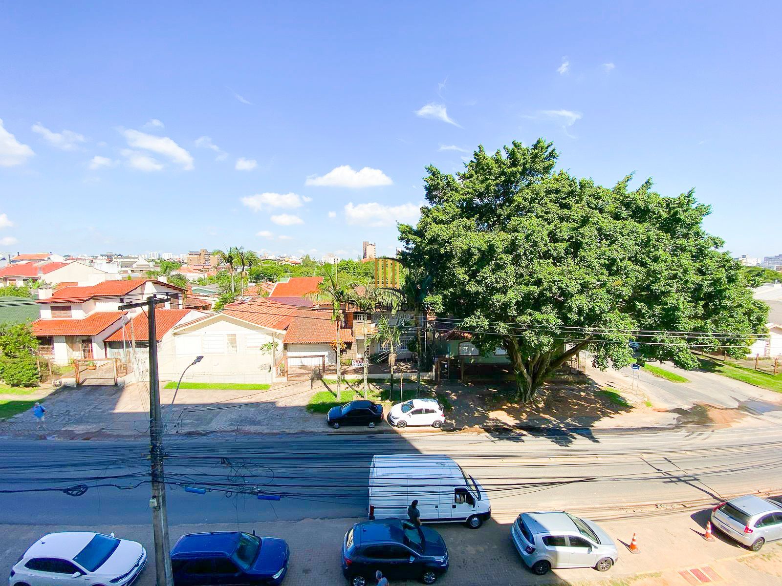 Apartamento / 2 Dormitórios / 1 Vaga / Semi mobiliado / Jardim Itu / Porto Alegre / RS