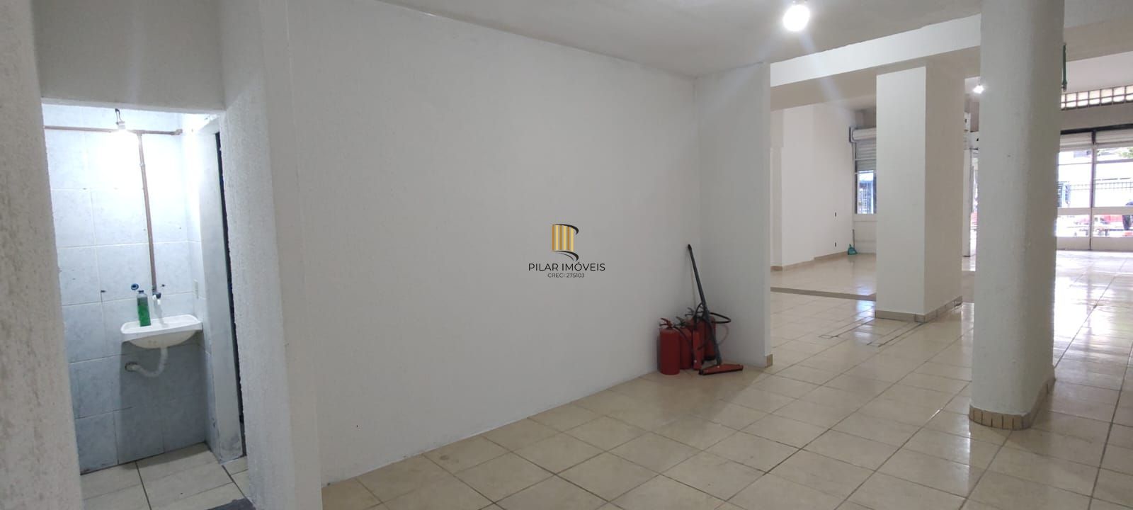 Sala Comercial térrea no Centro de Porto Alegre