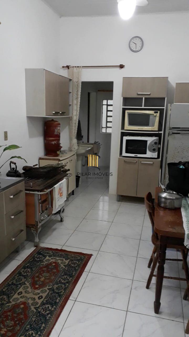 Casa 3 dormitórios no bairro Santa Tereza