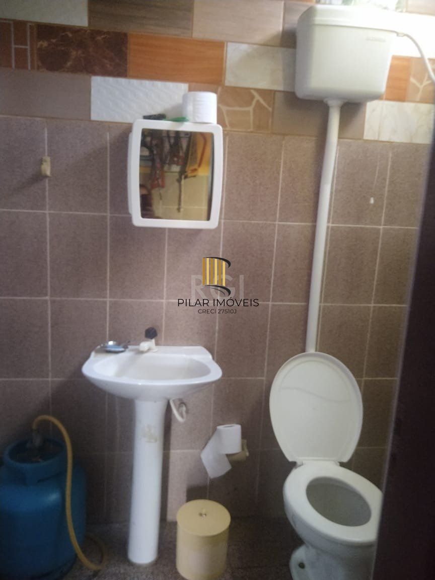 Casa 3 dormitórios no bairro São Judas Tadeu