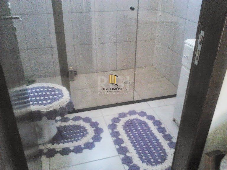 Casa para Venda - 147m², 3 dormitórios, 2 vagas - Rubem Berta
