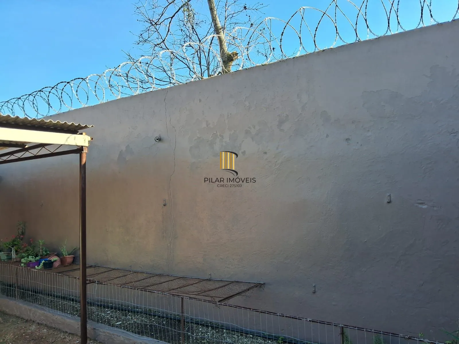 Casa para Venda - 132m², 3 dormitórios, sendo 1 suites, 3 vagas - Medianeira