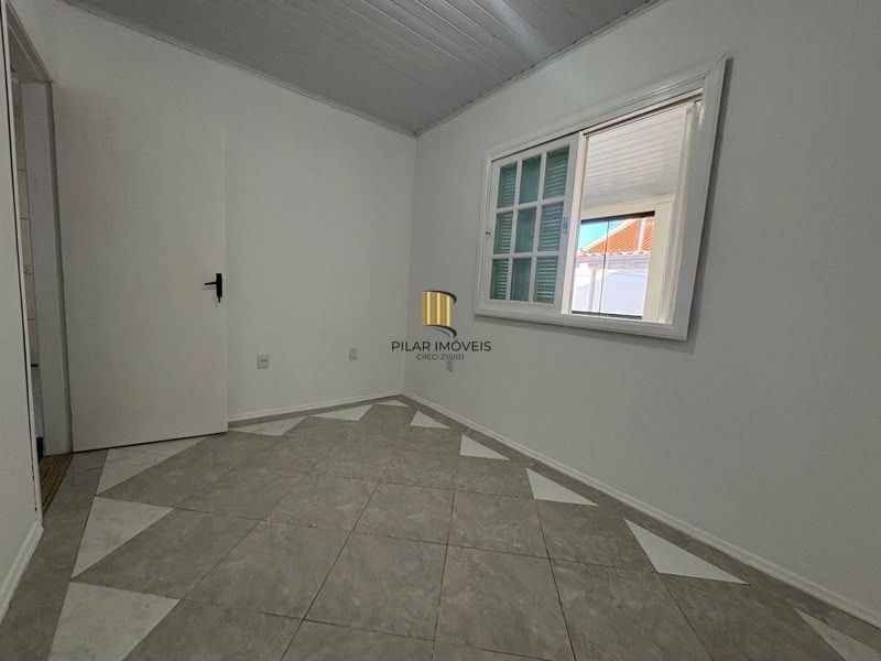 Casa a venda com 2 quartos no bairro Mont Serrat