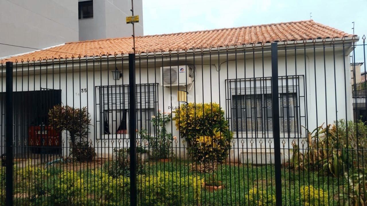 Casa 2 dormitórios no bairro Jardim  Botânico - Pilar Imóveis