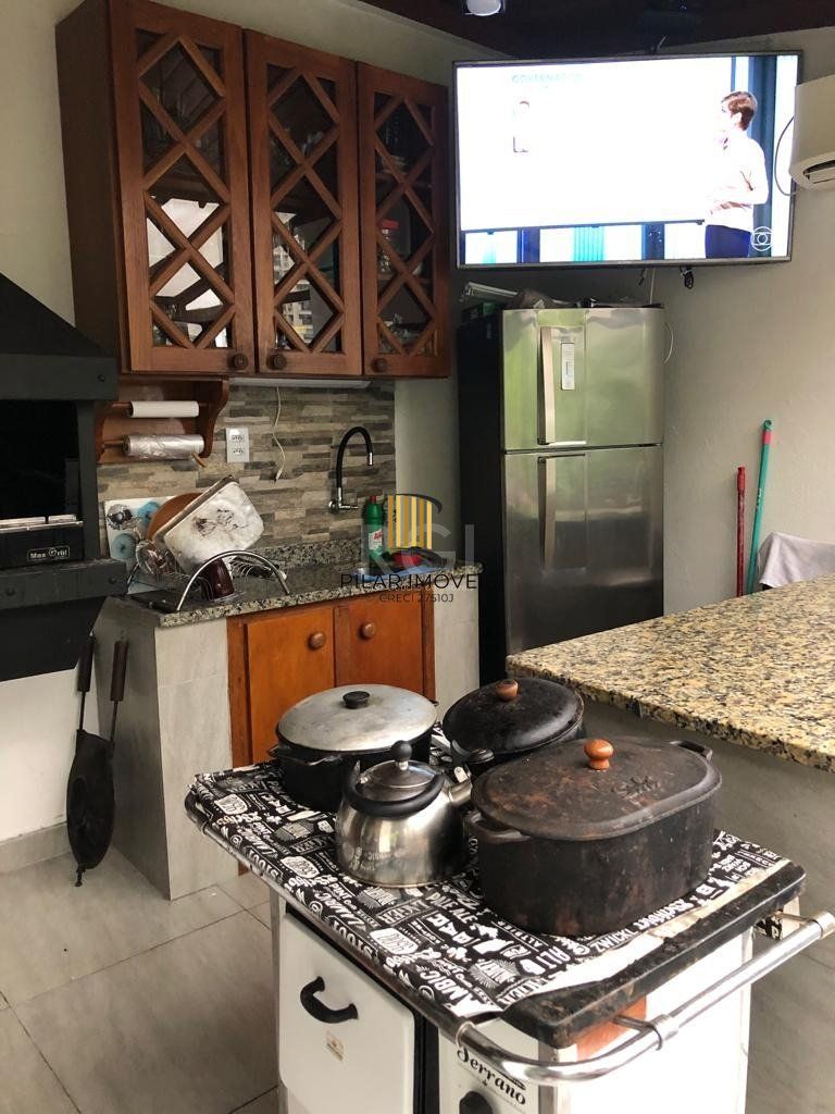 Cobertura para Venda - 100.94m², 3 dormitórios, sendo 1 suites, 2 vagas - Petrópolis