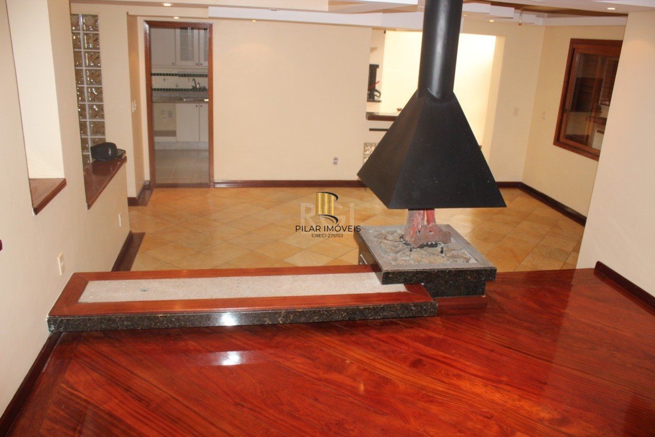 Casa Condominio para Venda - 379.23m², 4 dormitórios, sendo 1 suites, 2 vagas - Menino Deus