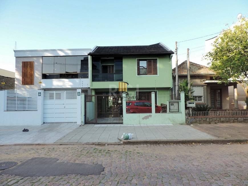 Casa para Venda - 229m², 3 dormitórios, sendo 1 suites, 1 vaga - São Geraldo