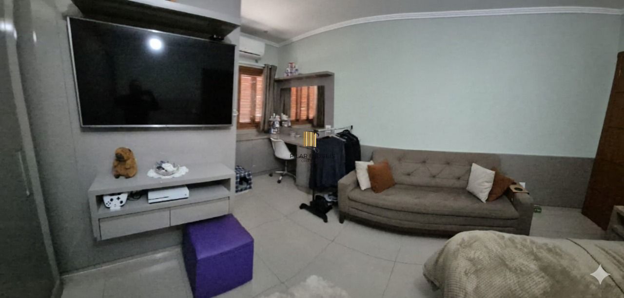 Casa com piscina / 5 Quartos / 2 Suítes / Churrasqueira / Piscina / Anexo fundos / Formoza / Alvorada / RS