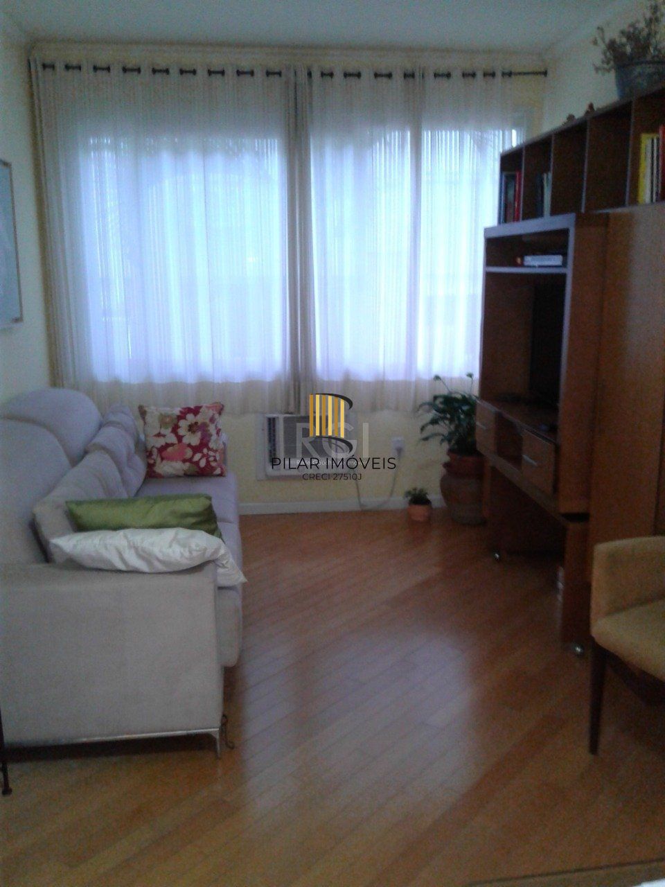 Apartamento para Venda - 67.4m², 2 dormitórios, 1 vaga - São João