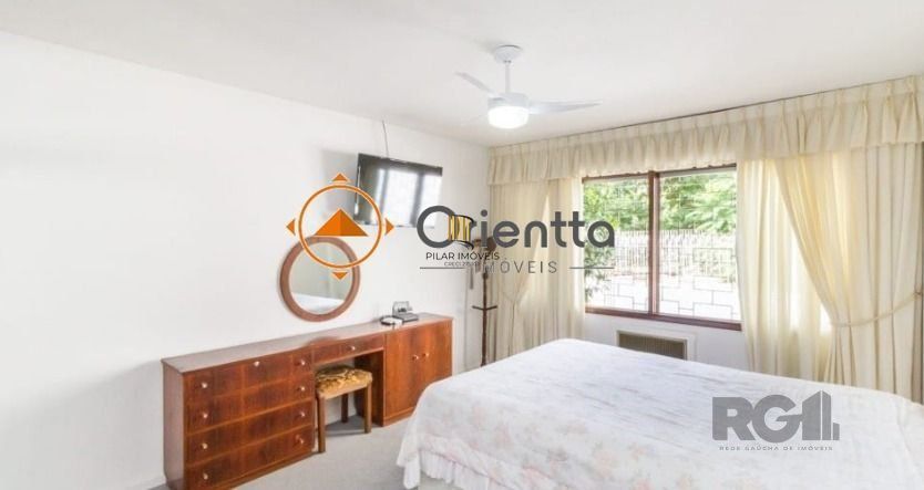 Casa 4 dormitórios no bairro Chácara das Pedras