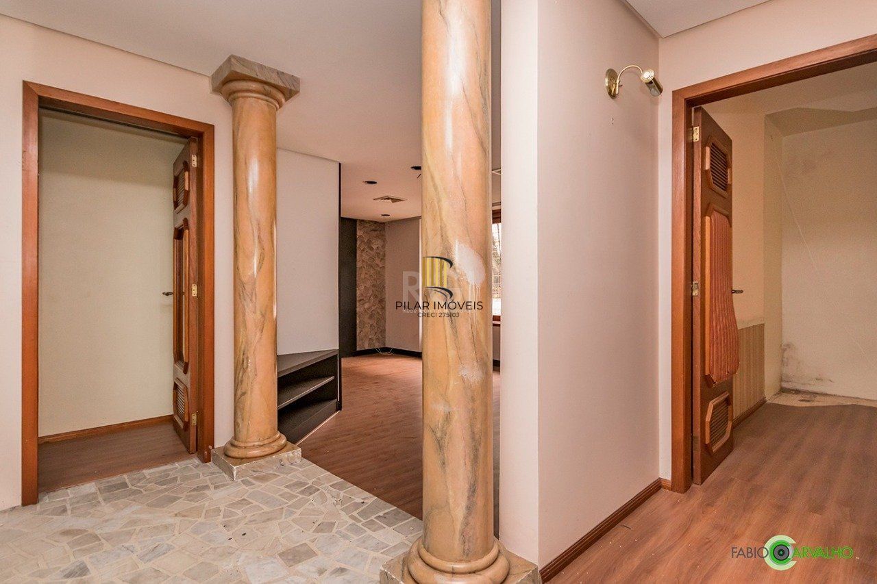 Casa para Venda - 307m², 4 dormitórios, sendo 2 suites, 3 vagas - Higienópolis