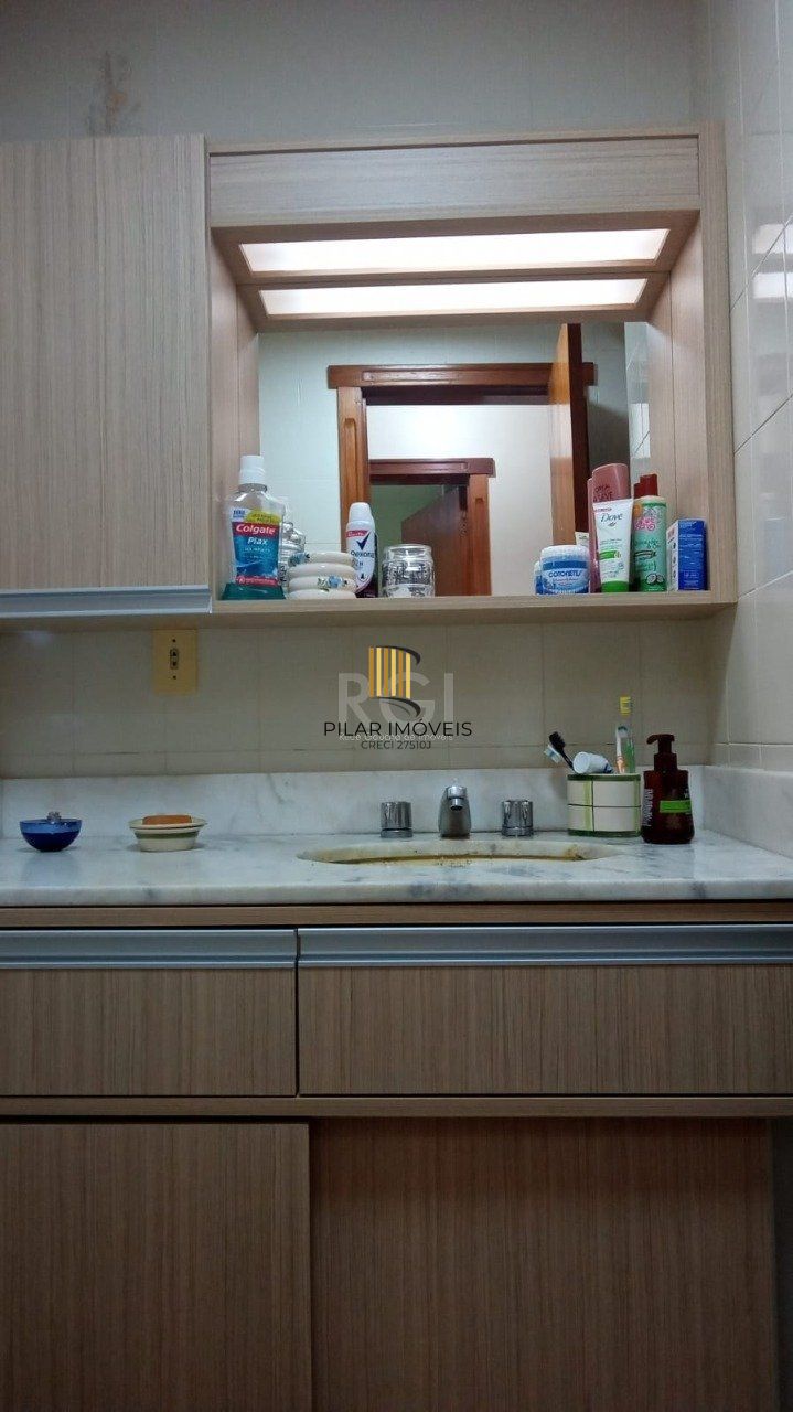 Apartamento para Venda - 93.08m², 2 dormitórios, 1 vaga - Petrópolis
