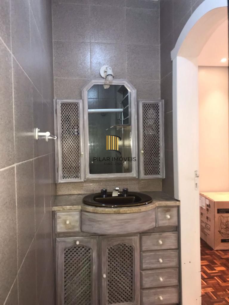 VENDE E ALUGA APARTAMENTO COM 100M² E UMA VAGA DE GARAGEM.