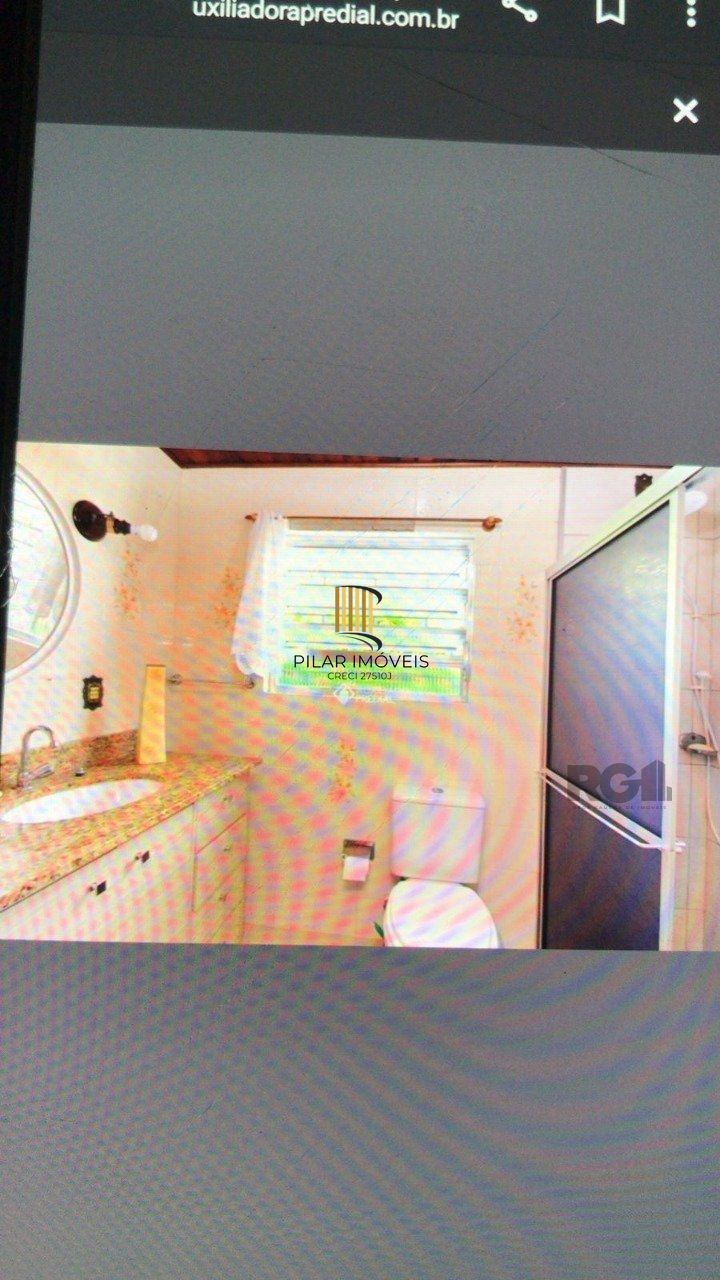 Casa para Venda - 247.5m², 3 dormitórios, 2 vagas - Petrópolis