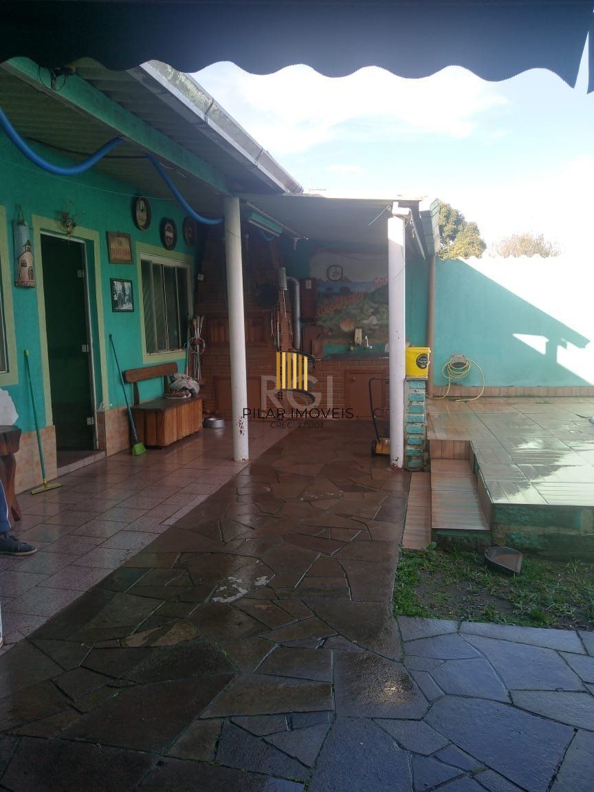 Casa 3 dormitórios no bairro São Judas Tadeu