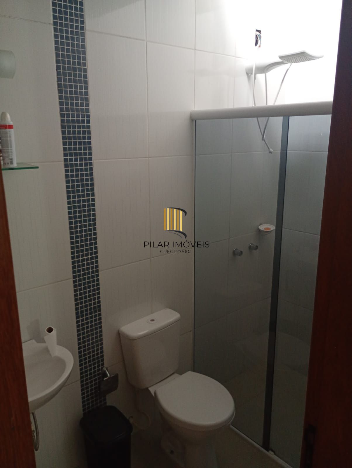 Sobrado 3 Dorm/ 2 Vagas garagem/ Exelente localização
