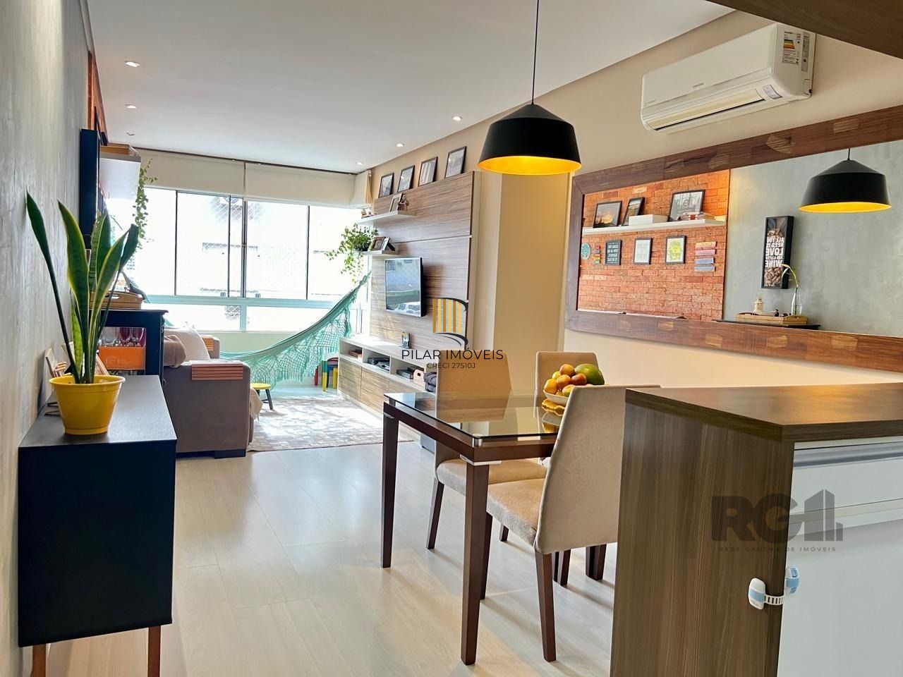 Apartamento 2 dormitórios no bairro Cavalhada - Pilar Imóveis