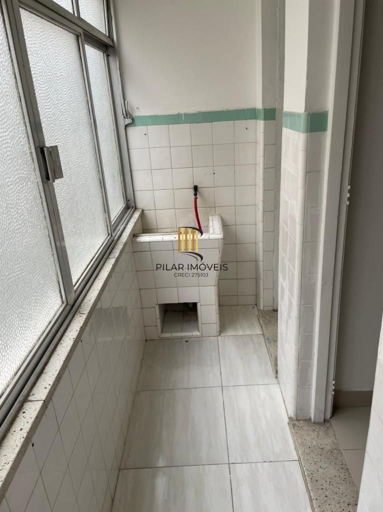 Apartamento para Venda - 74m², 2 dormitórios, Azenha