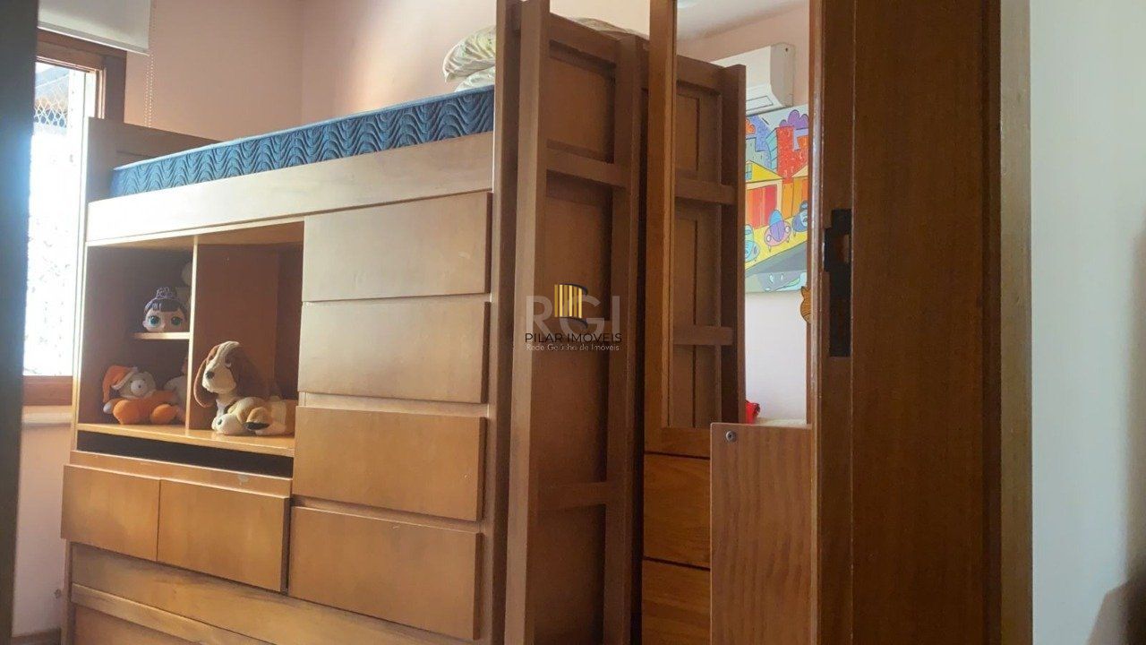 Apartamento para Venda - 123m², 2 dormitórios, sendo 1 suites, 1 vaga - Centro