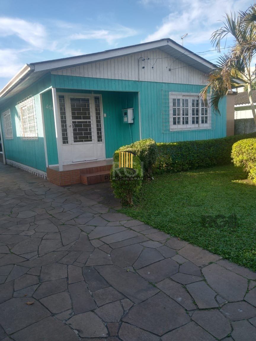 Casa 3 dormitórios no bairro São Judas Tadeu - Pilar Imóveis