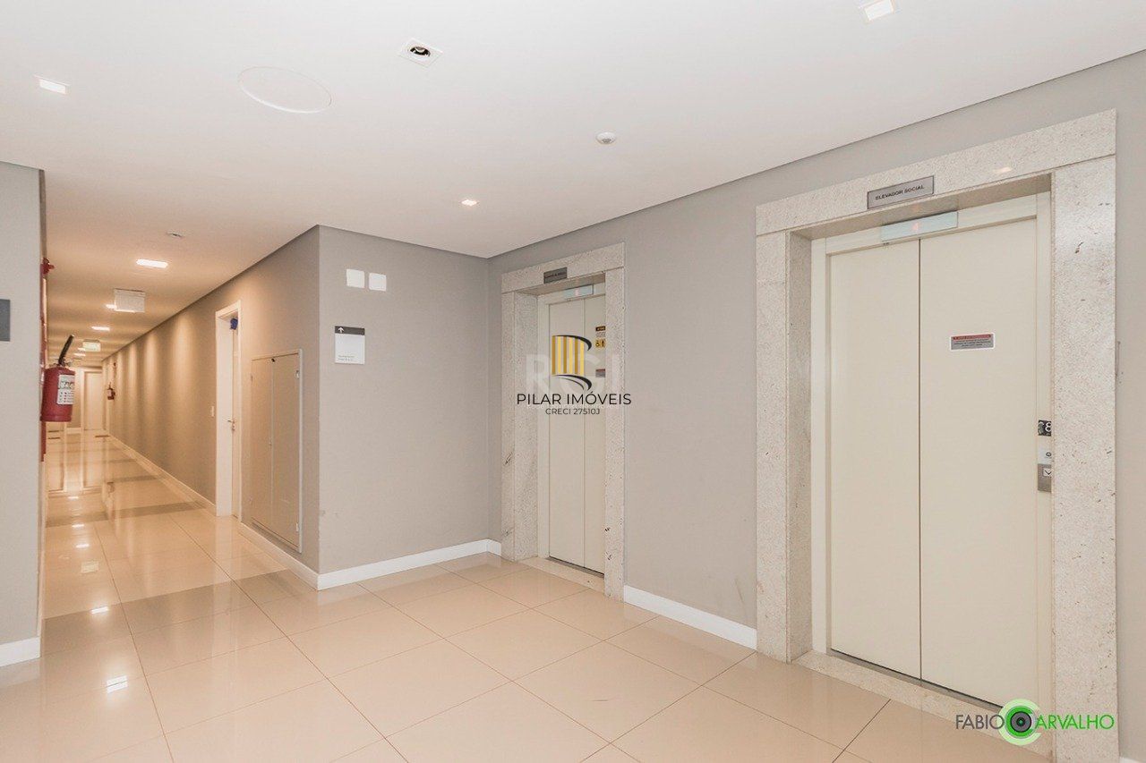 Apartamento para Venda - 62.48m², 2 dormitórios, sendo 1 suites, 1 vaga - Glória