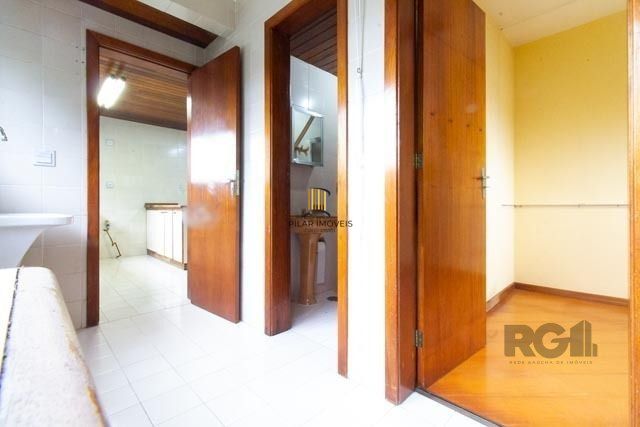 Apartamento 3 dormitórios no bairro Menino Deus