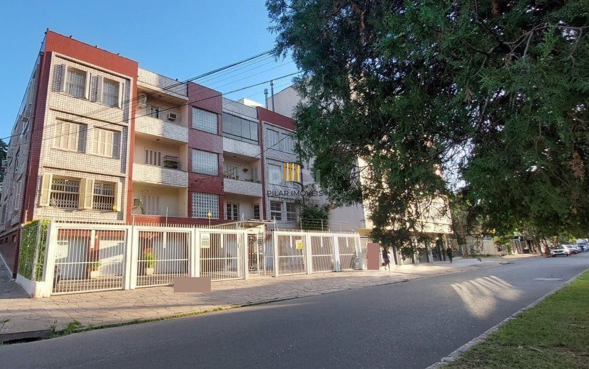 Duplex 4 dormitórios no bairro Santana
